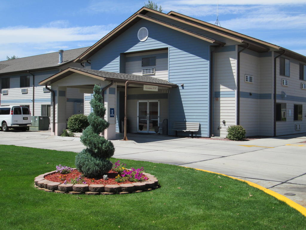 Travelodge By Wyndham Morrill Exterior foto